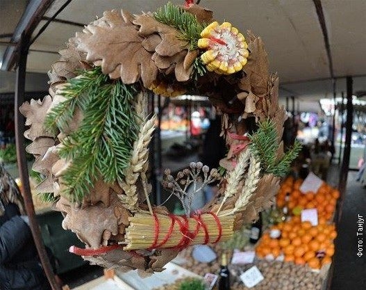 NOVOGODIŠNJI VENCI.